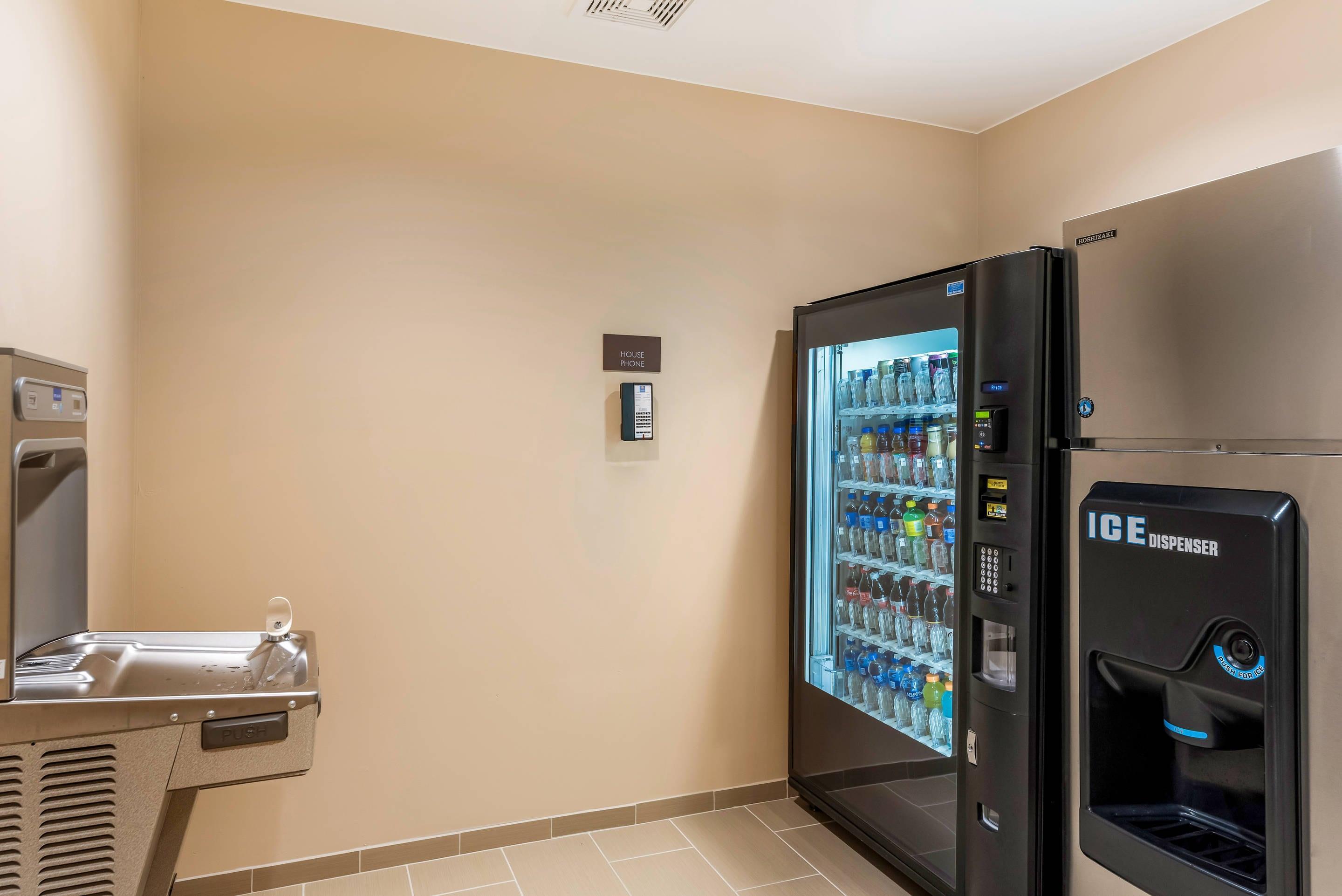 Hotel vending area | Comfort Inn & Suites Zion Park Area