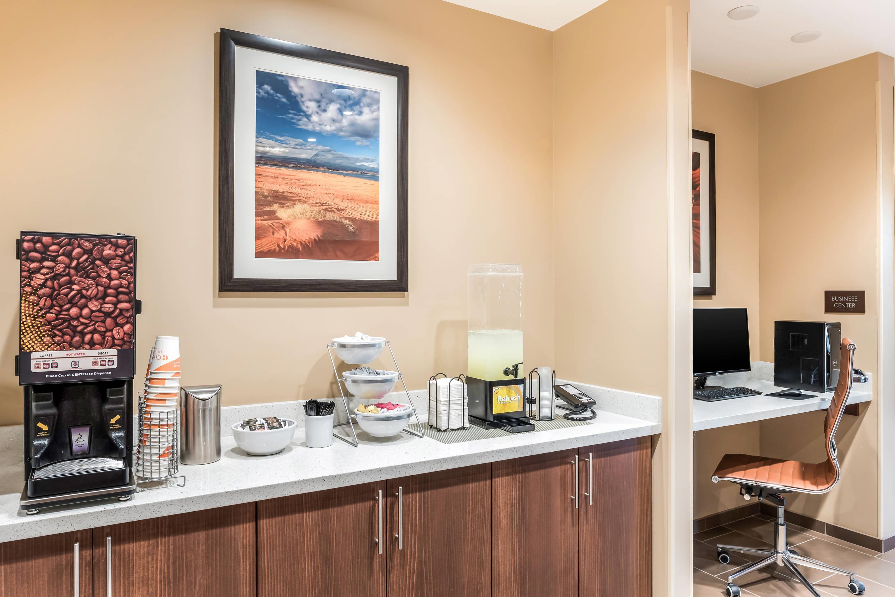 Free coffee | Comfort Inn & Suites Zion Park Area