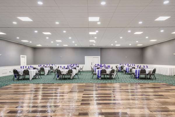  - Pearl on the Concho Hotel San Angelo