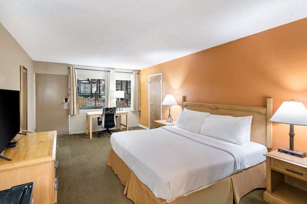  - Pearl on the Concho Hotel San Angelo