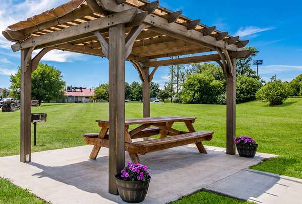  - Rodeway Inn Urbana - I-74, Exit 183