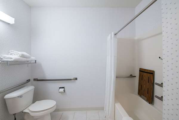  - Rodeway Inn Urbana - I-74, Exit 183