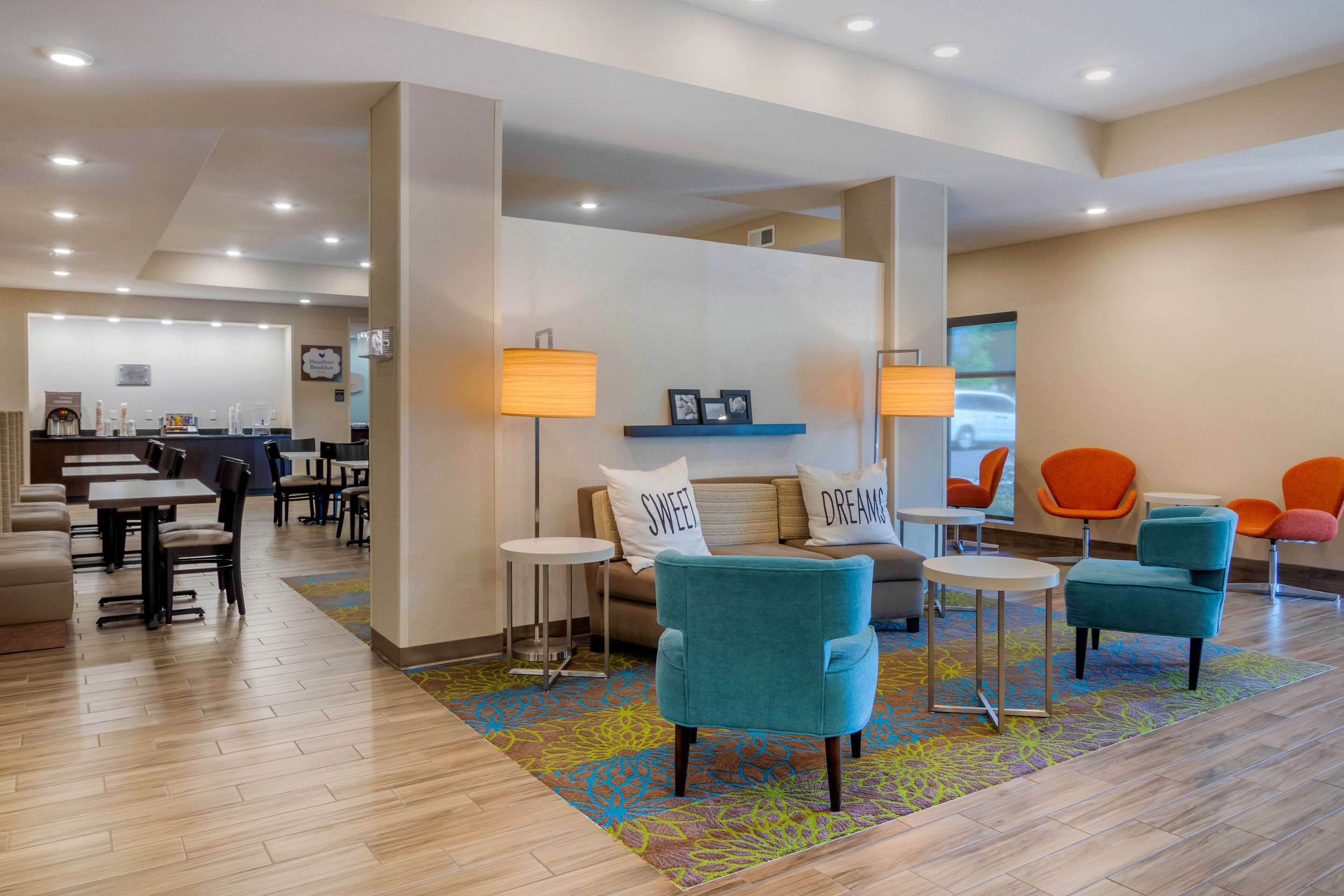 Hotel lobby | MainStay Suites Newnan Atlanta South
