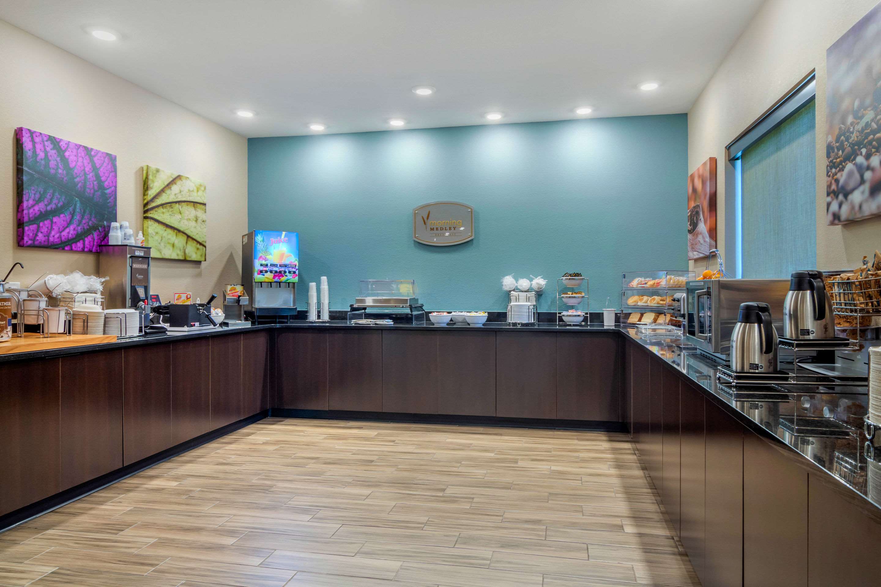 Breakfast area | MainStay Suites Newnan Atlanta South