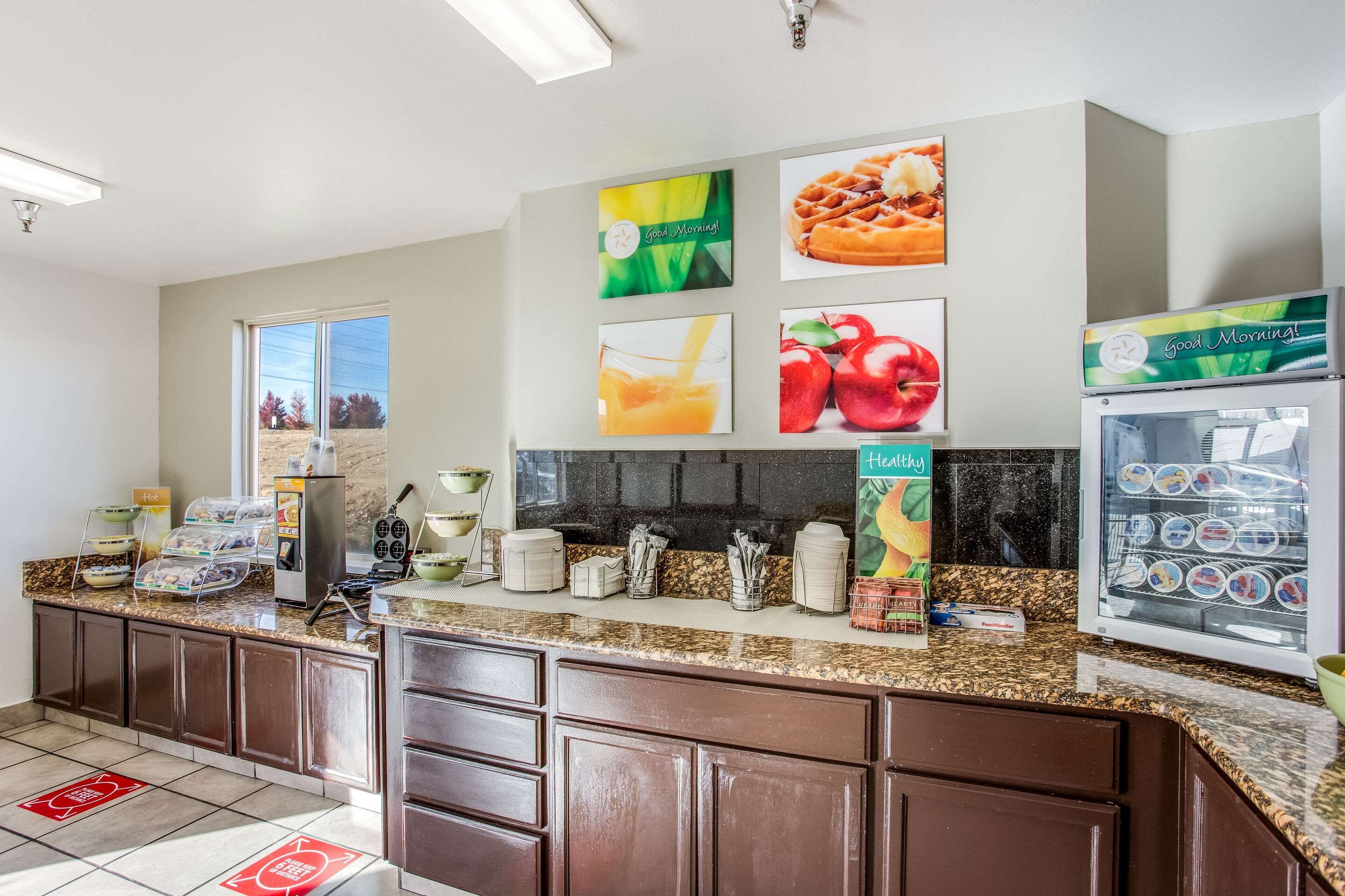 Breakfast area