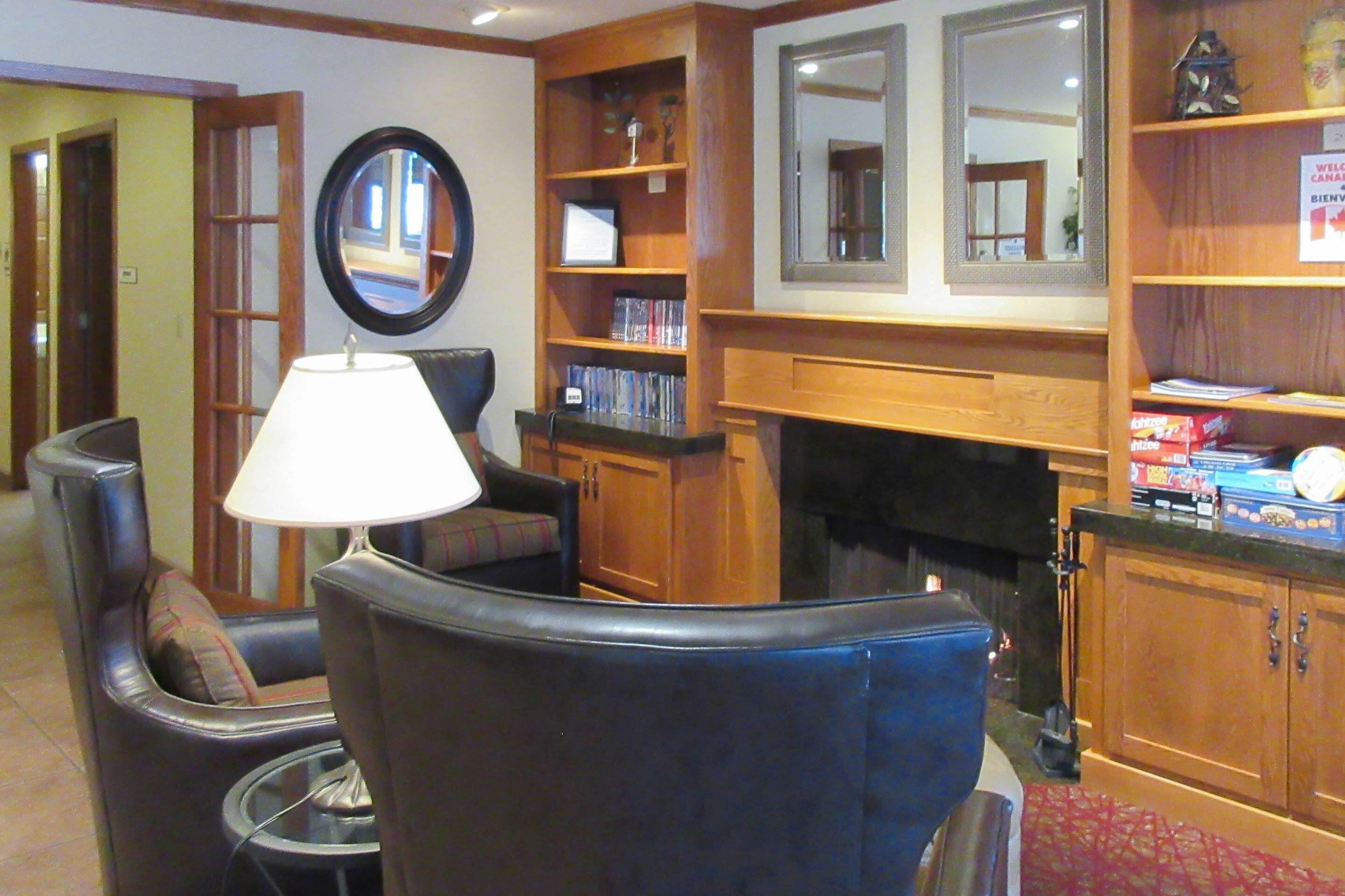 Hotel lobby | Quality Inn & Suites