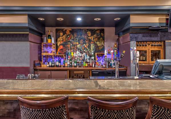 Bar - Baranof Downtown Hotel Juneau
