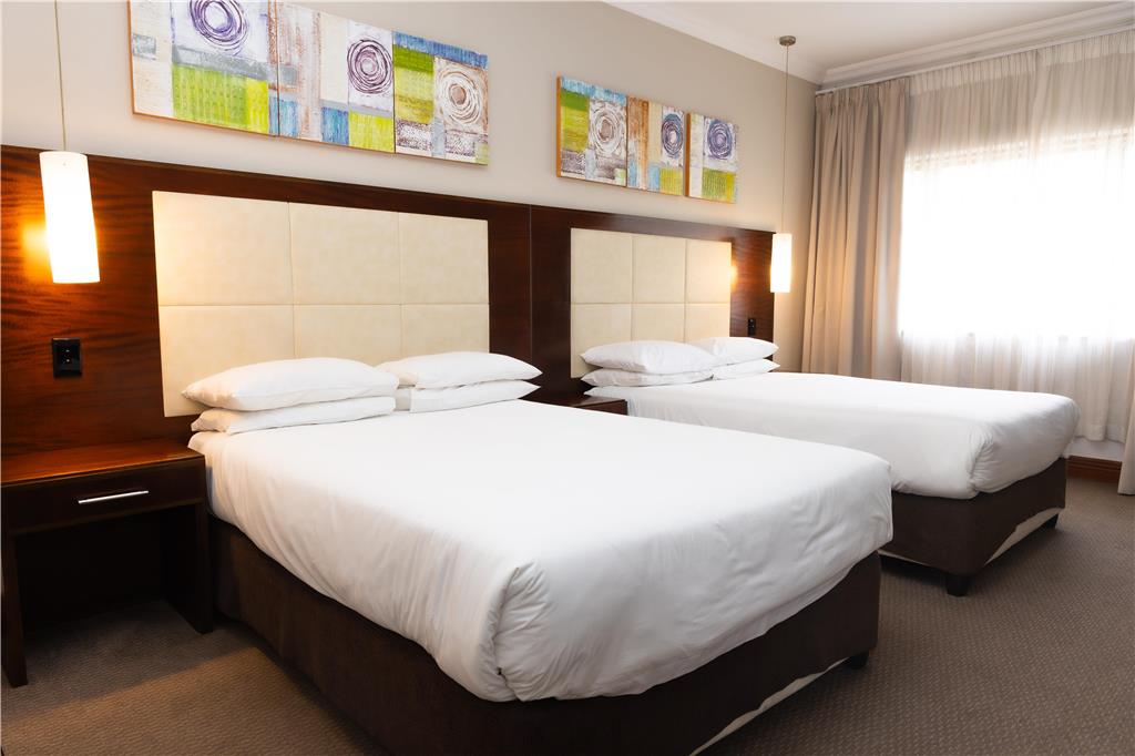 PREMIER SPLENDID INN PINETOWN-guestroom-Guest Room,On-Site.jpg