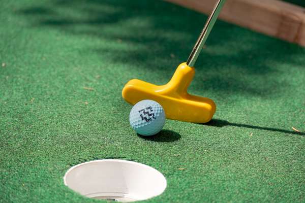 Golf - Lake Louise Inn