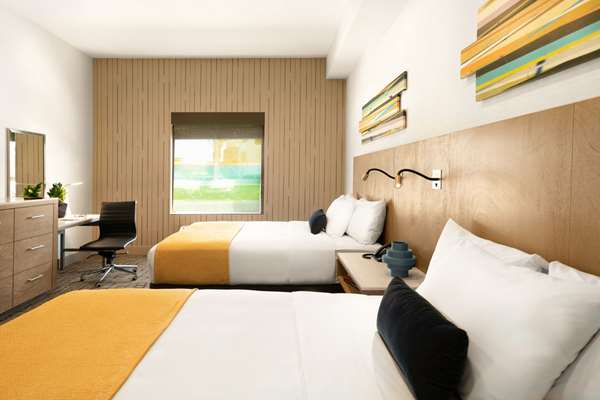  - Ayres Hotel Chula Vista