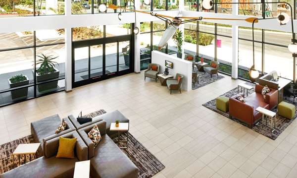  - Ayres Hotel Chula Vista