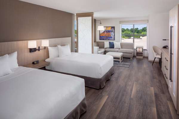  - Hyatt Place Hotel Towne Centre Mount Pleasant