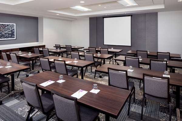  - Hyatt Place Hotel Towne Centre Mount Pleasant