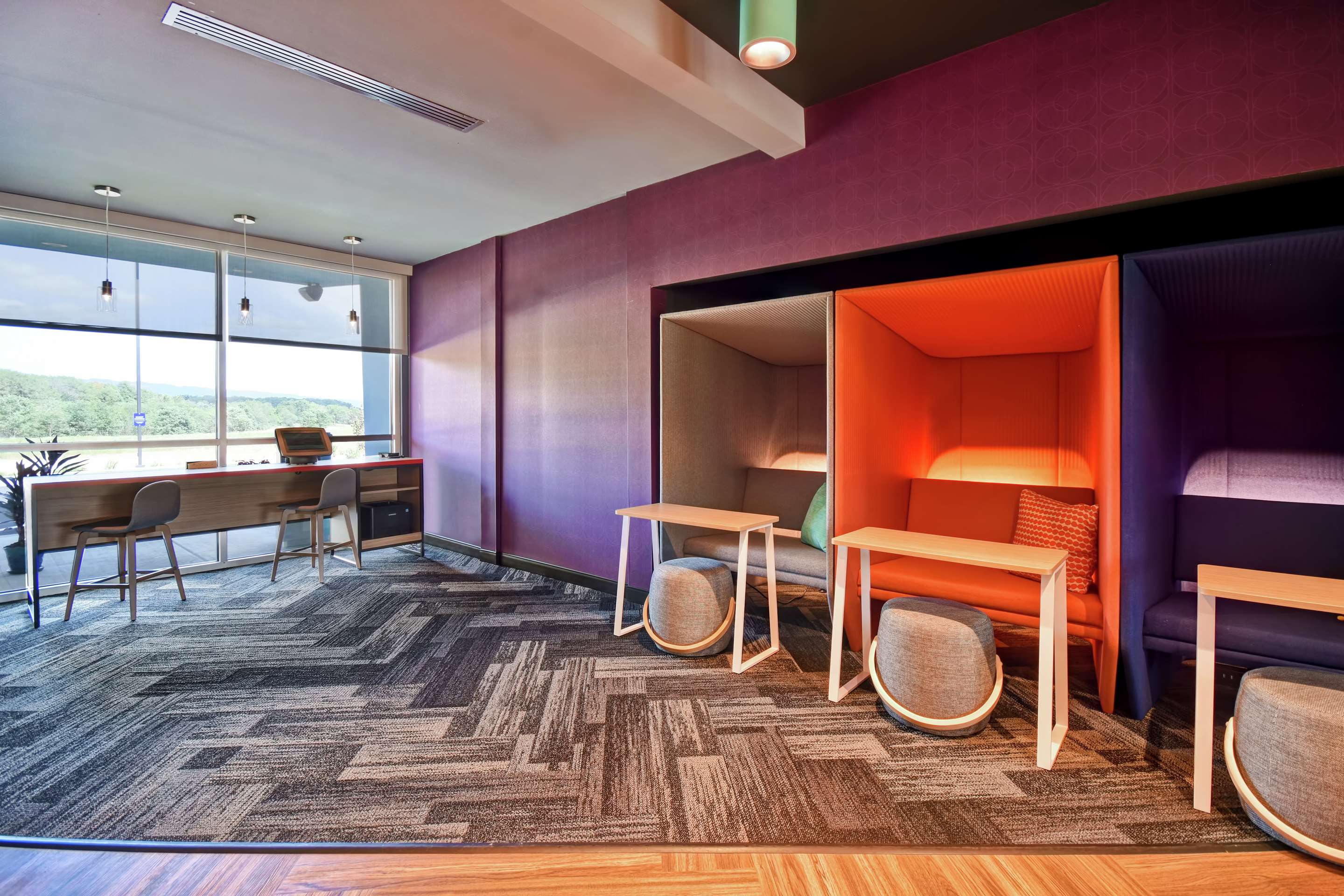 Business Center | Tru by Hilton Wytheville