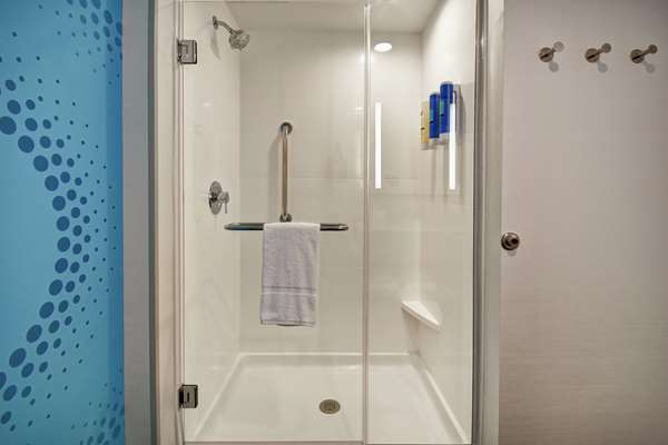  - Tru by Hilton Wytheville - I-77, Exit 41