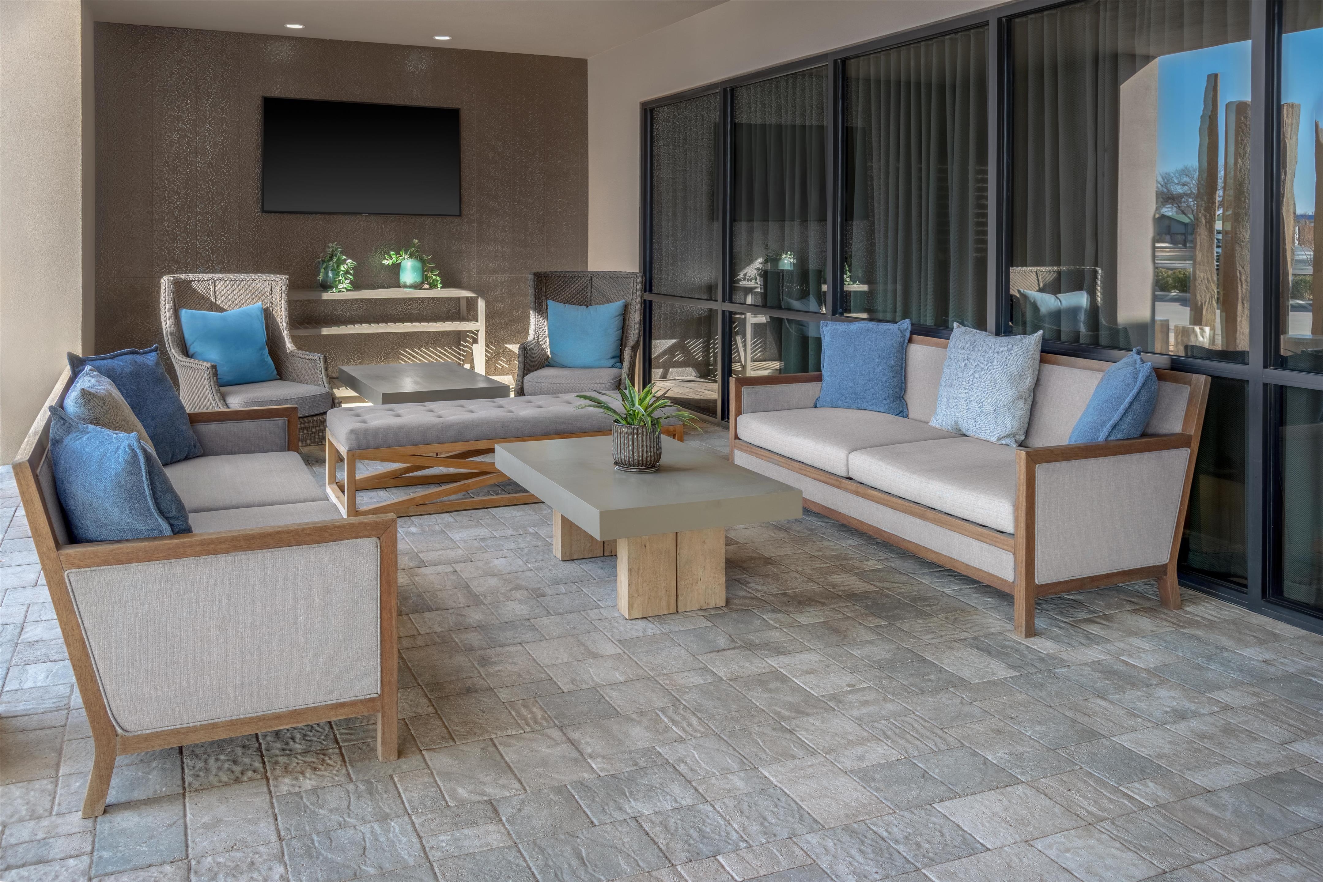 Exterior | DoubleTree by Hilton Lubbock University Area