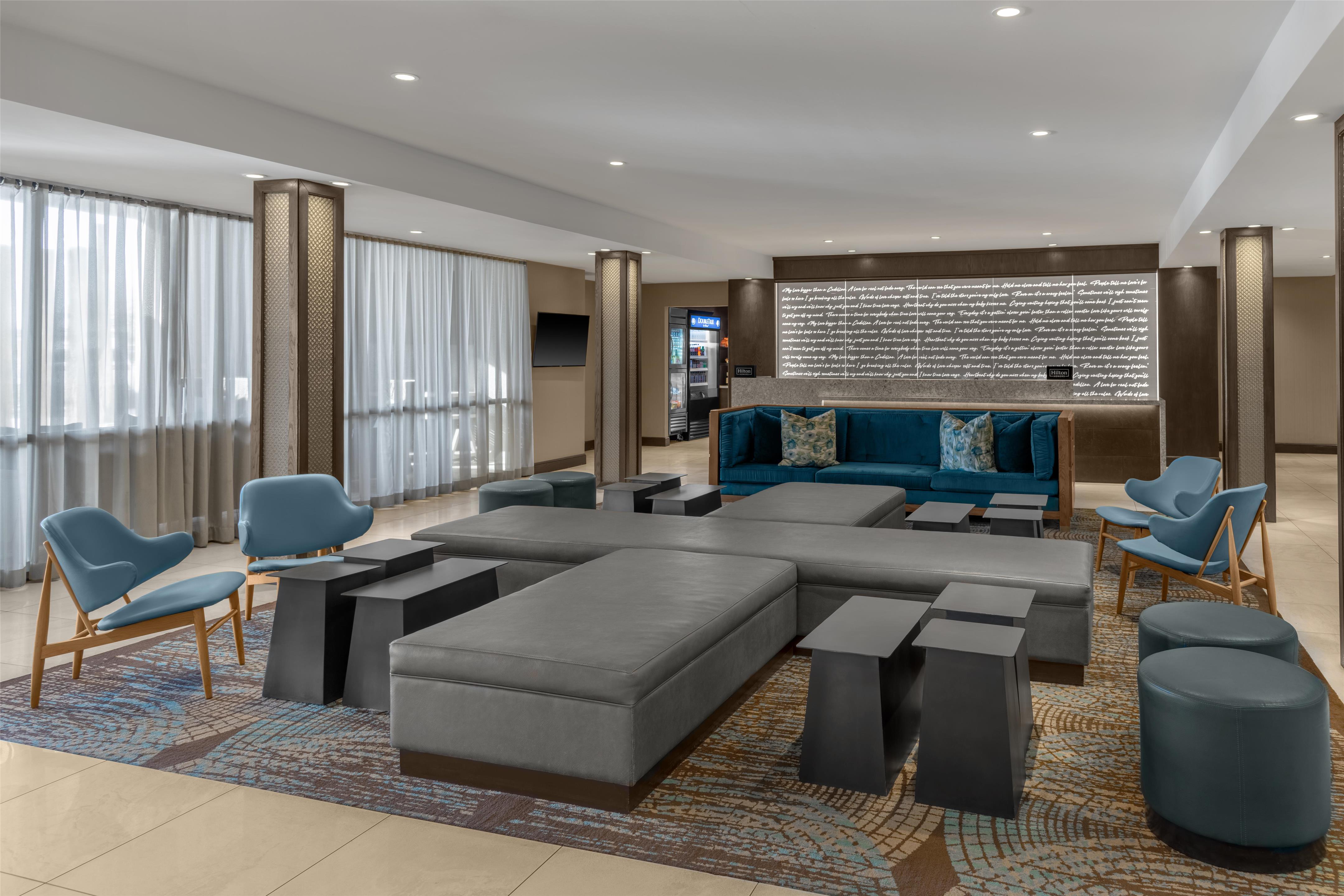 Lobby | DoubleTree by Hilton Lubbock University Area