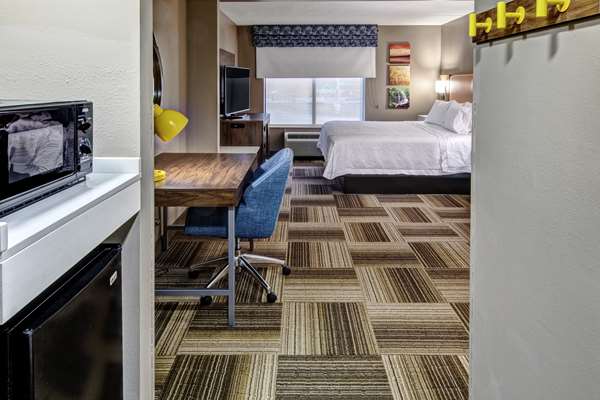  - Hampton Inn Latrobe