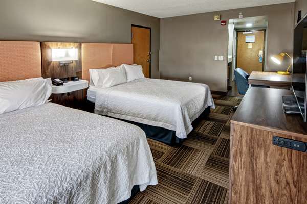  - Hampton Inn Latrobe