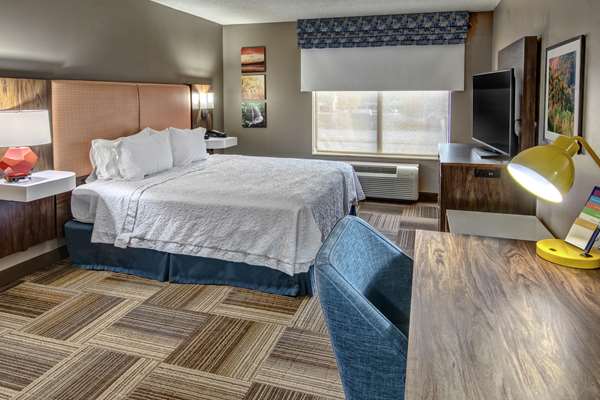  - Hampton Inn Latrobe