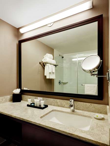  - Distrikt Hotel Midtown Manhattan New York