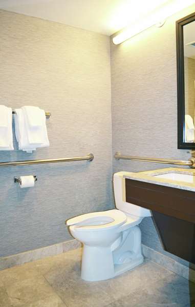  - Distrikt Hotel Midtown Manhattan New York