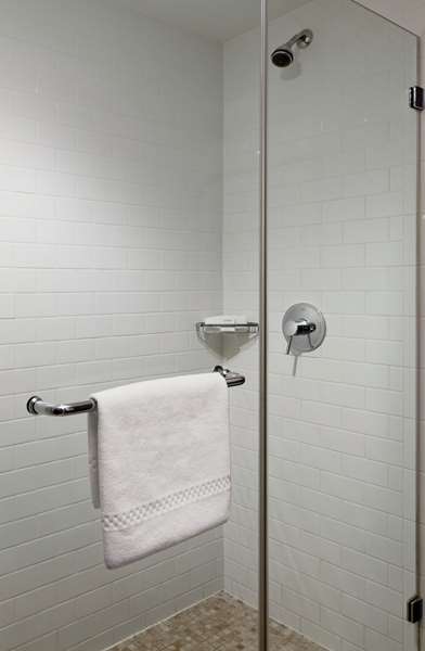  - Distrikt Hotel Midtown Manhattan New York