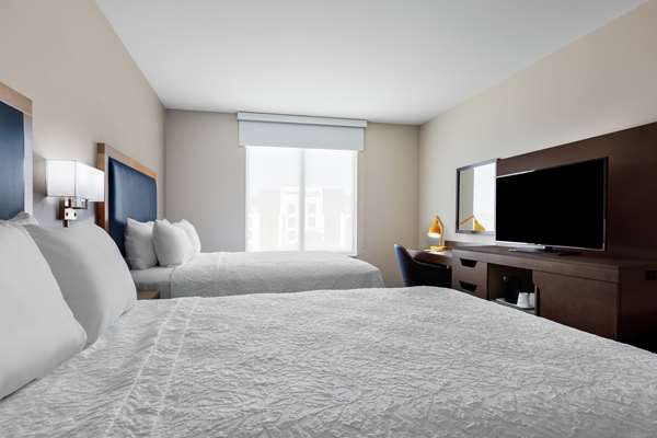  - Hampton Inn & Suites Airport San Diego