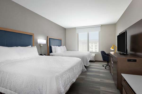  - Hampton Inn & Suites Airport San Diego