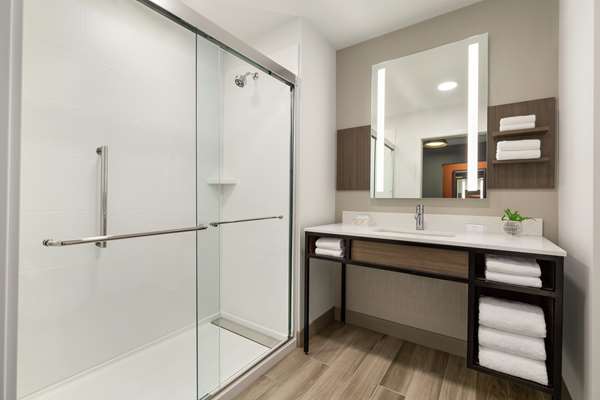  - Hilton Garden Inn Airport Seatac