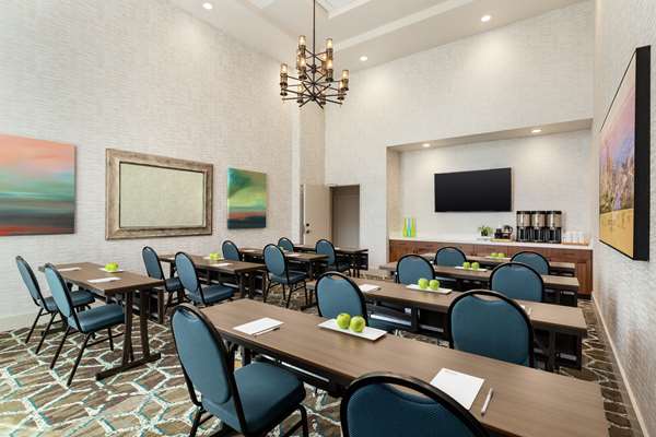  - Hilton Garden Inn Airport Seatac