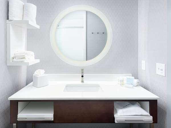  - Hampton Inn & Suites Decatur