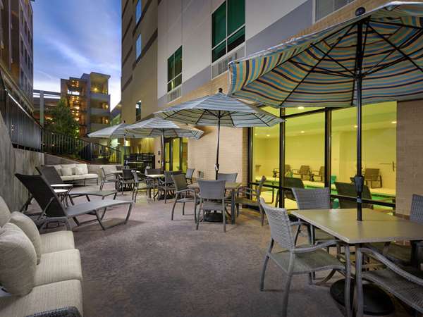Exterior view - Hampton Inn & Suites Decatur