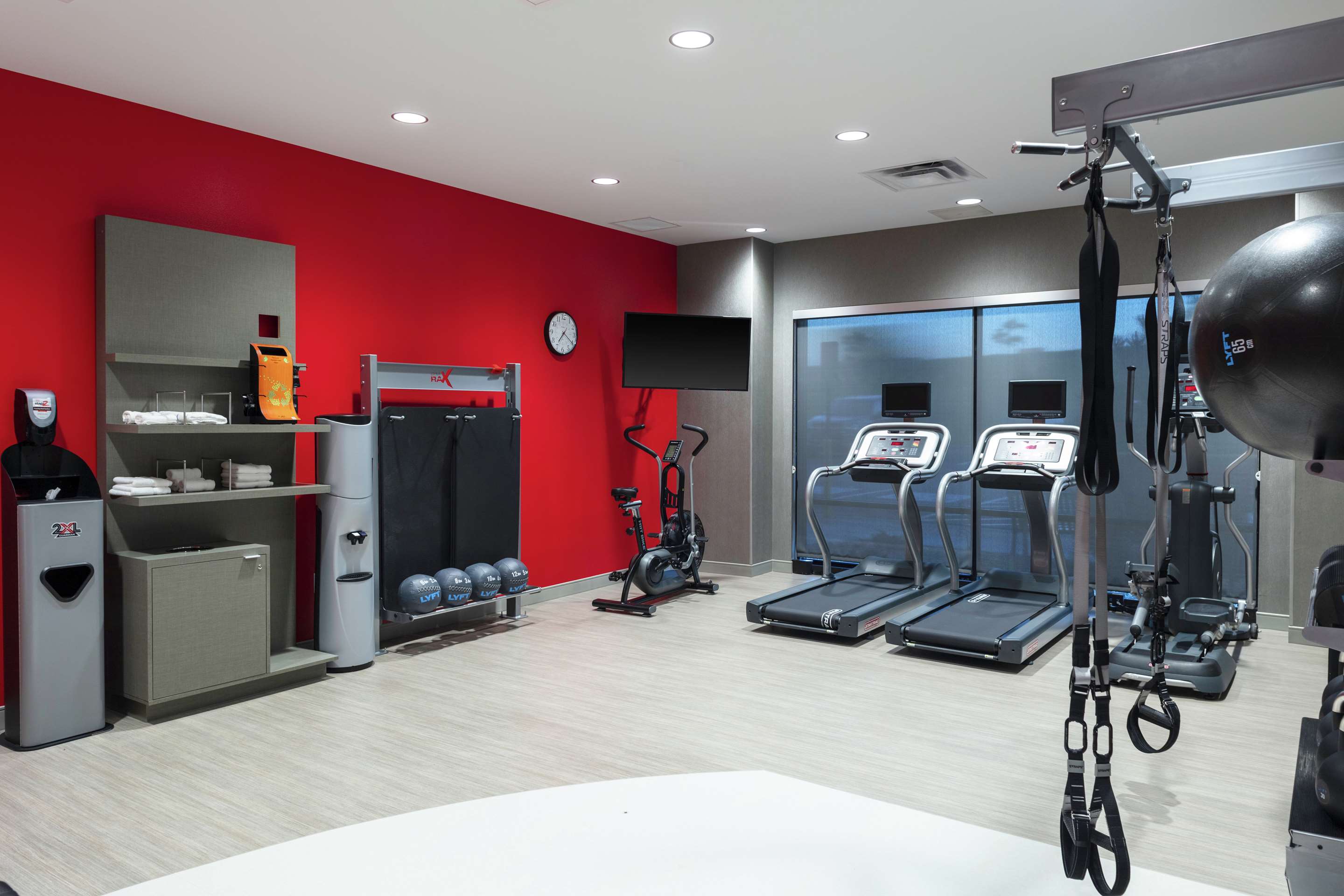 Health club fitness center gym | Hilton Garden Inn Denver/Thornton