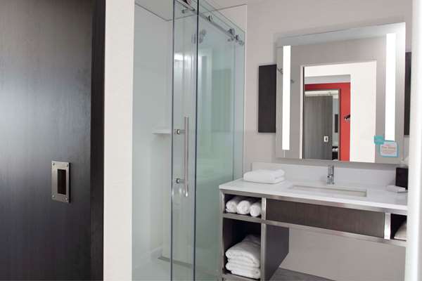  - Hilton Garden Inn Thornton - I-25, Exit 226