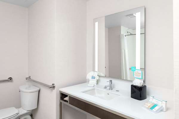  - Hilton Garden Inn Thornton - I-25, Exit 226