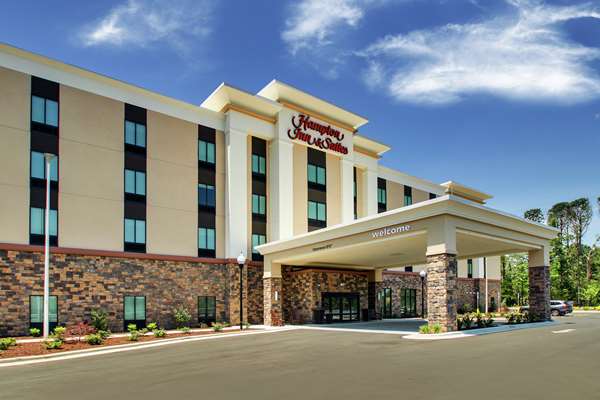 Exterior view - Hampton Inn & Suites Southport
