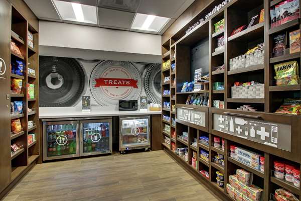 Restaurant - Hampton Inn & Suites Southport