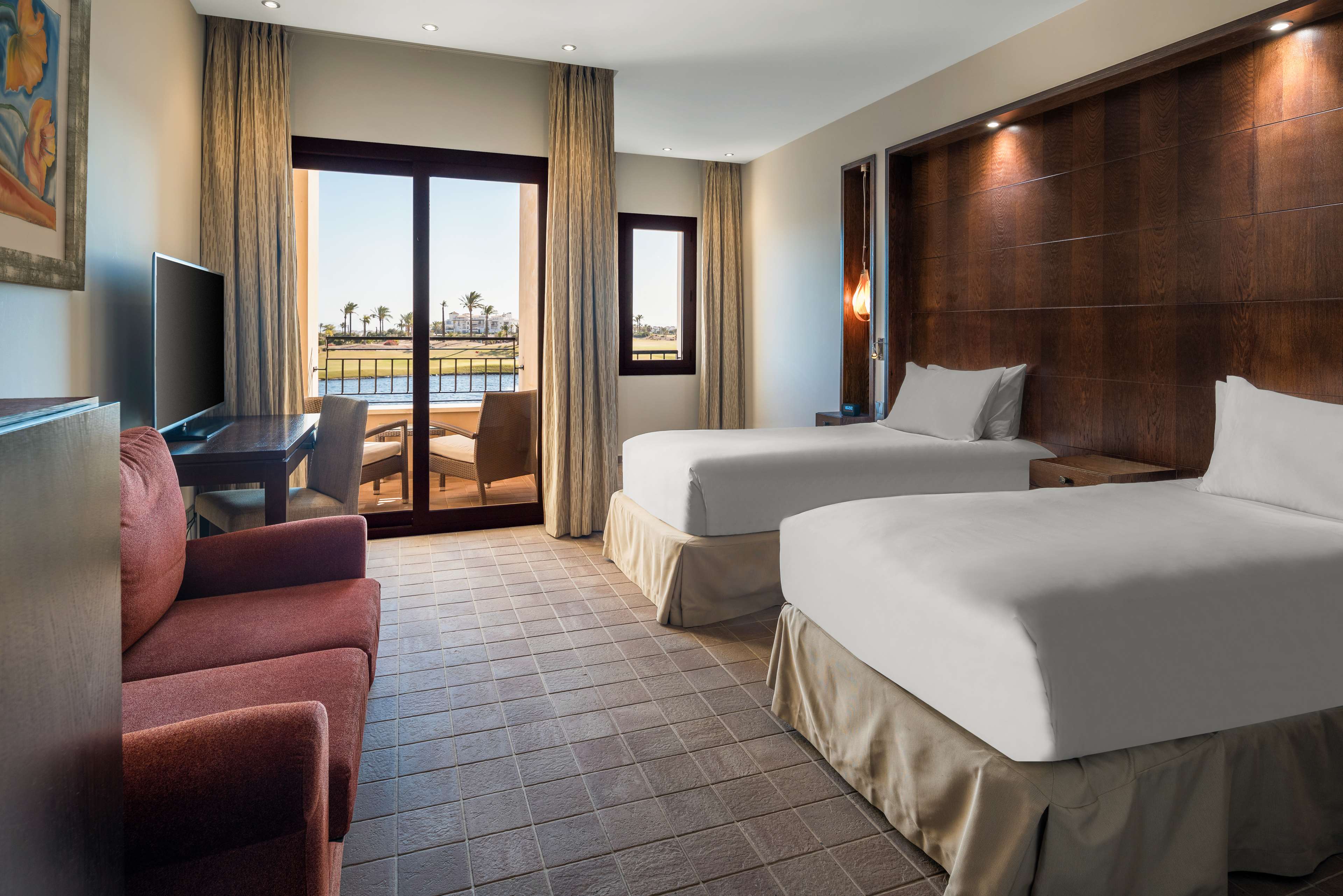 DoubleTree by Hilton La Torre Golf & Spa Resort Room Type - TWIN GUEST ROOM