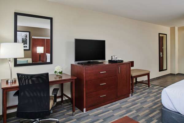  - DoubleTree by Hilton Hotel Crabtree Valley Raleigh