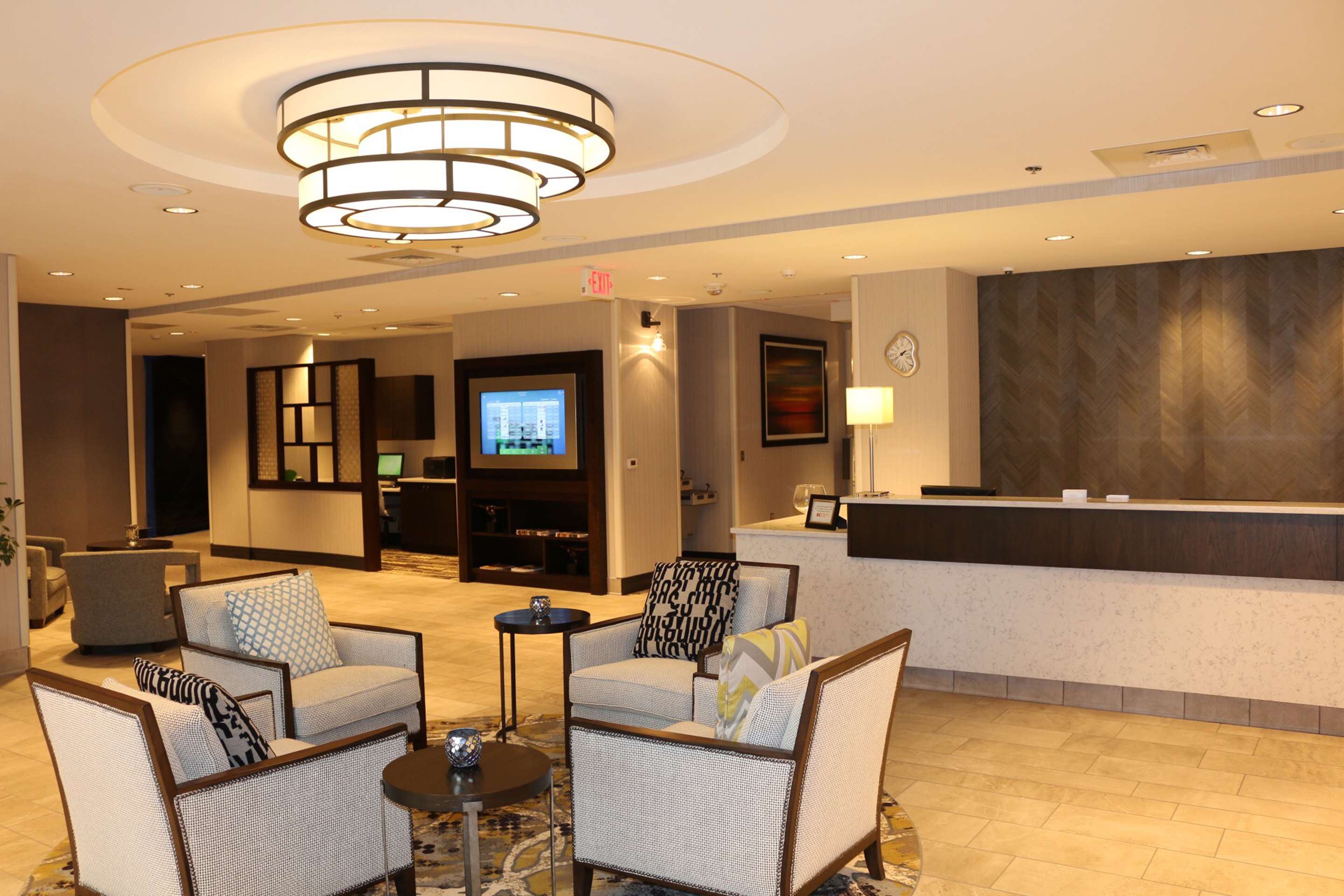 Reception | DoubleTree by Hilton Raleigh Crabtree Valley