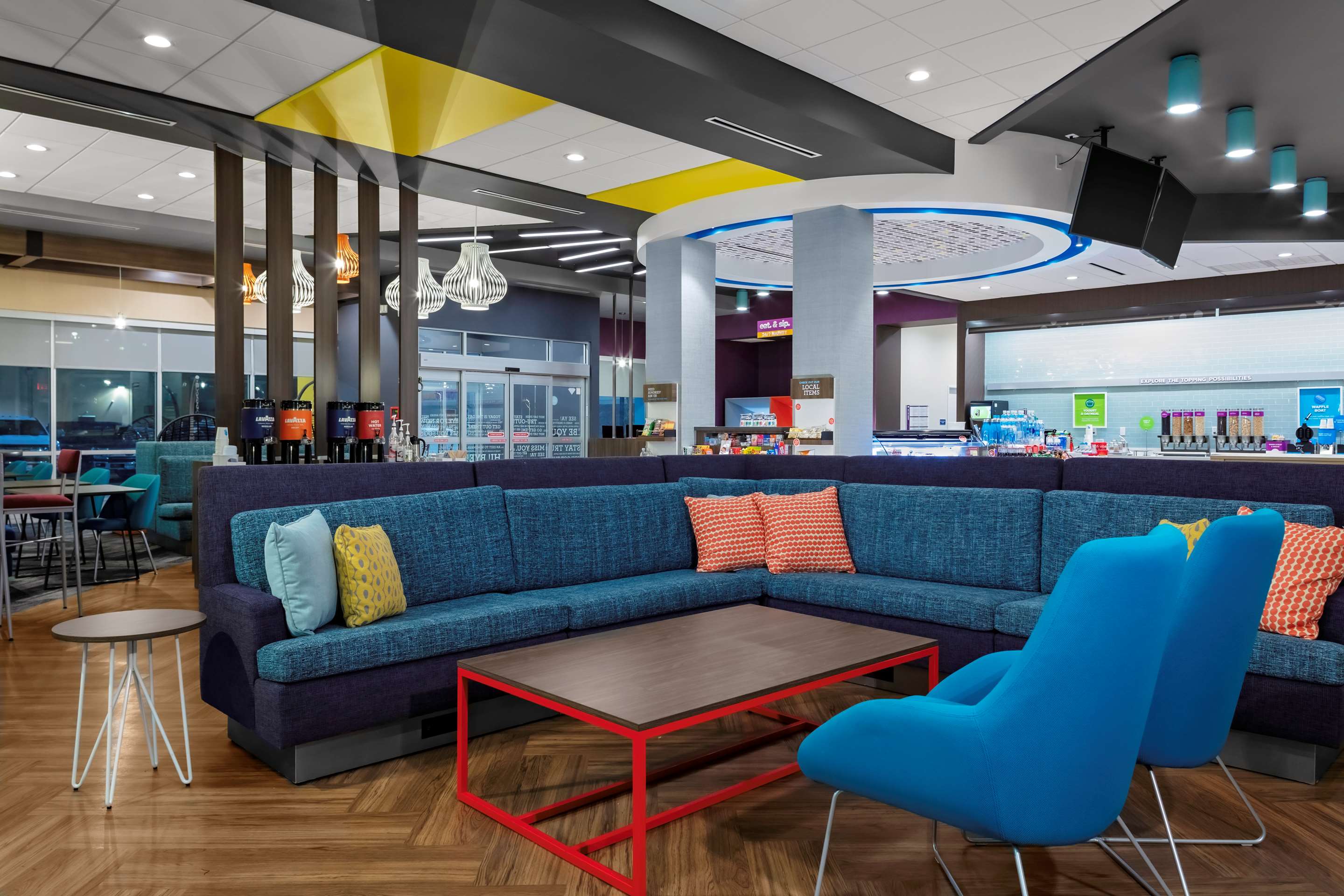 Lobby | Tru by Hilton Cypress Houston