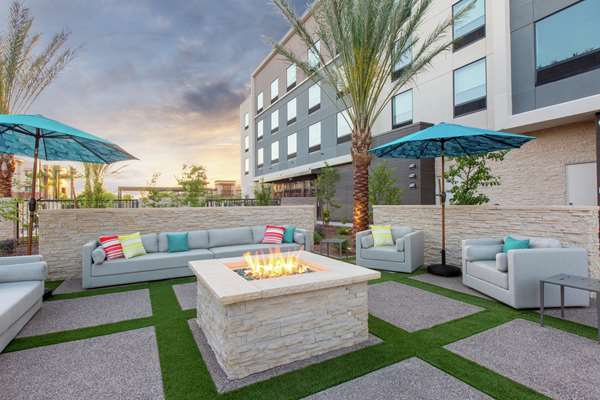 Exterior view - Hilton Garden Inn Surprise