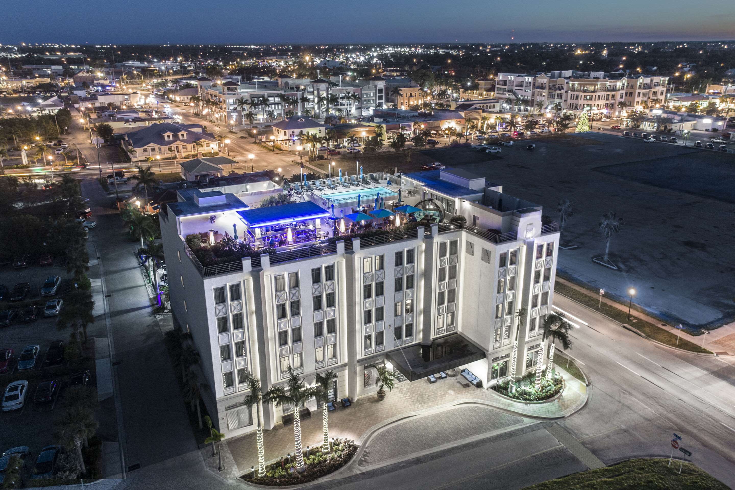 Hotel at night | Wyvern Hotel, Ascend Hotel Collection