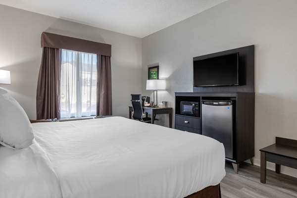  - Econo Lodge at the University Conway