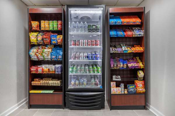  - Econo Lodge at the University Conway