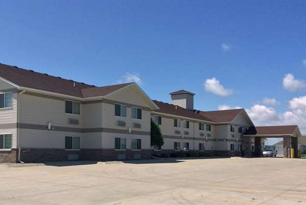 Exterior view - Baymont Inn & Suites Harlan