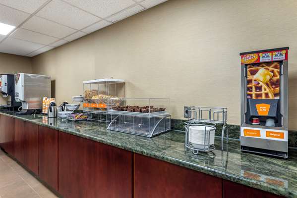 Amenities - Comfort Inn & Suites Glen Mills