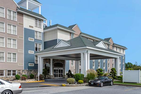 Exterior view - Comfort Inn & Suites Glen Mills
