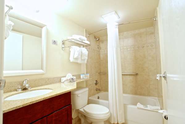  - Flamingo Waterpark Resort Kissimmee - FL Turnpike, Exit 244